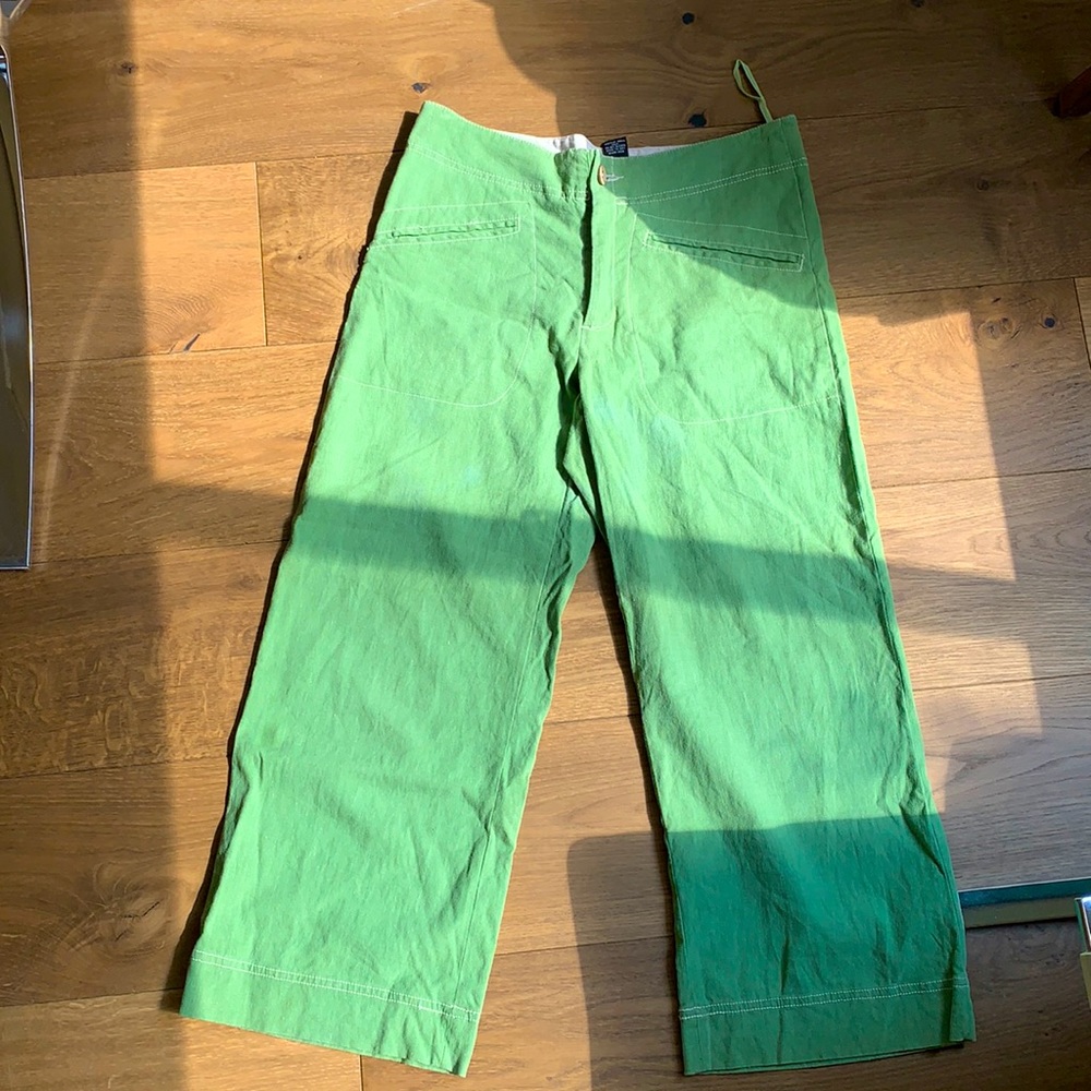 Athleta apple 🍏 green hemp capris.